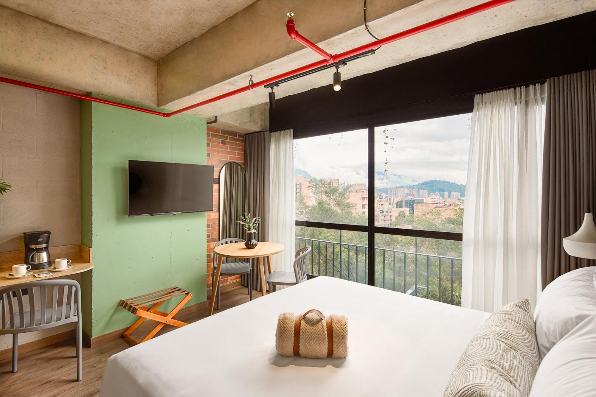 Urbit Social Lofts Hotel Medellin Exterior photo